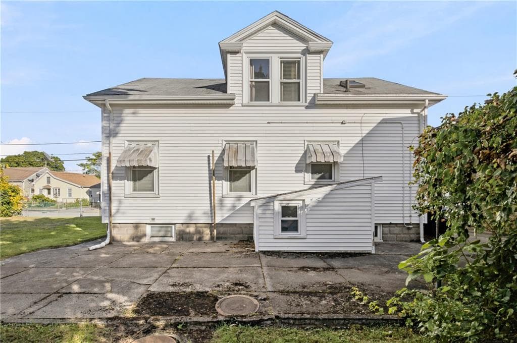 Single Family Residence at 96 High Street, Cumberland, photo 29 of 36