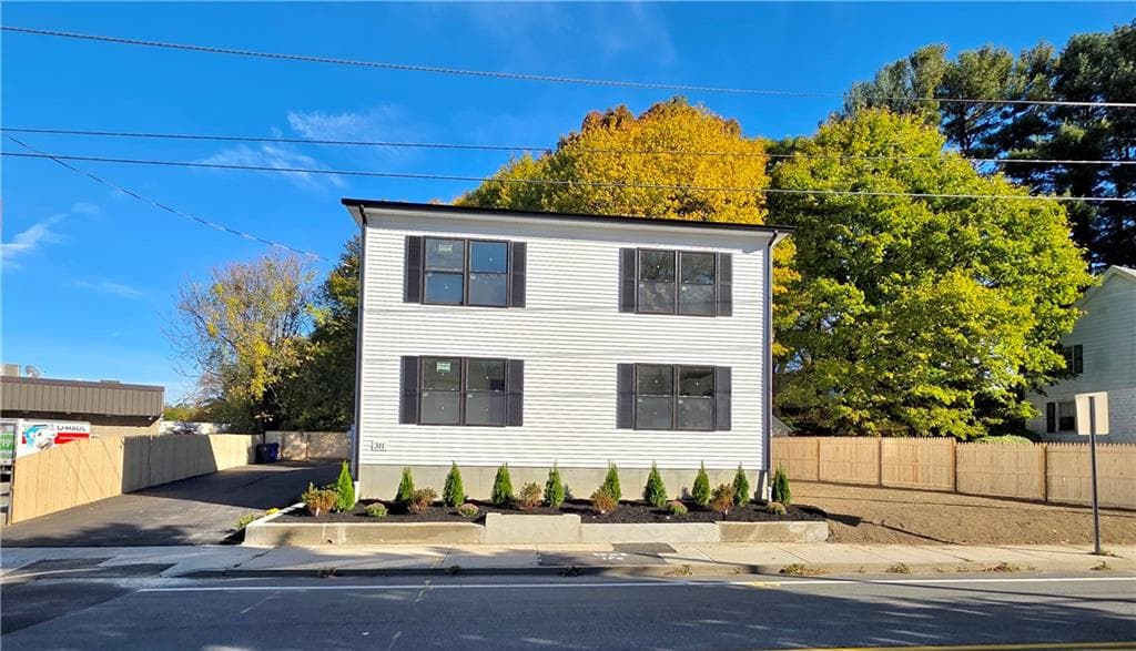 Multi Family at 311 Woonasquatucket Avenue, North Providence, photo 2 of 20