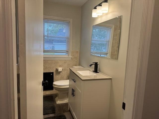 Single Family Residence at 921 Providence Street, West Warwick, photo 16 of 18