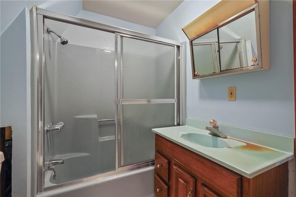 Single Family Residence at 3720 Kingstown Road, South Kingstown, photo 20 of 32