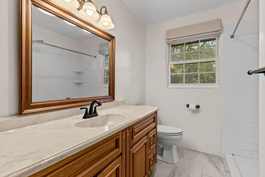 Single Family Residence at 76 Adelaide Road, Glocester, photo 9 of 20