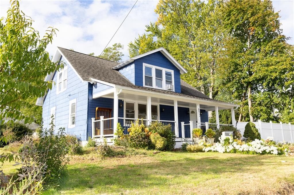 872 Main Avenue