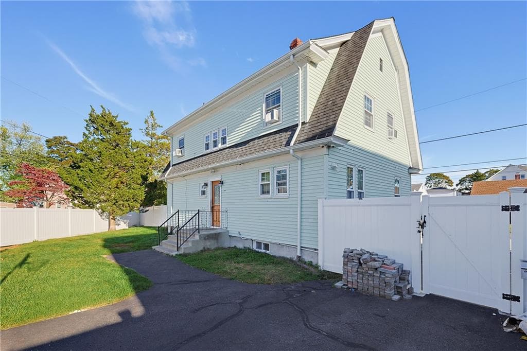 Single Family Residence at 240 Baxter Street, Pawtucket, photo 42 of 44