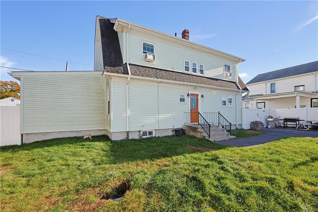 Single Family Residence at 240 Baxter Street, Pawtucket, photo 43 of 44