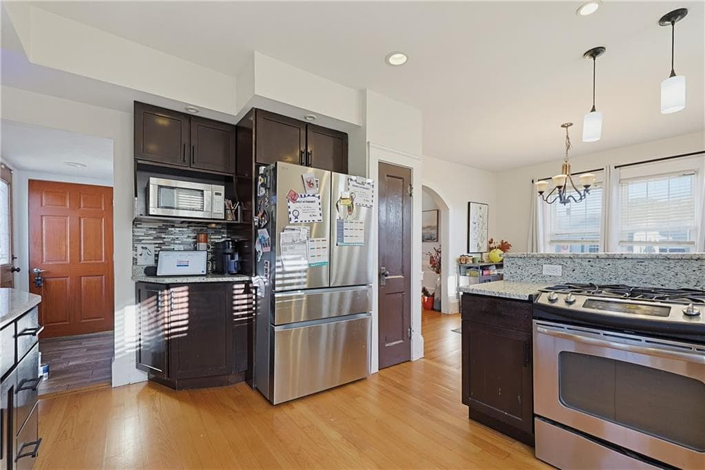 Single Family Residence at 240 Baxter Street, Pawtucket, photo 21 of 44