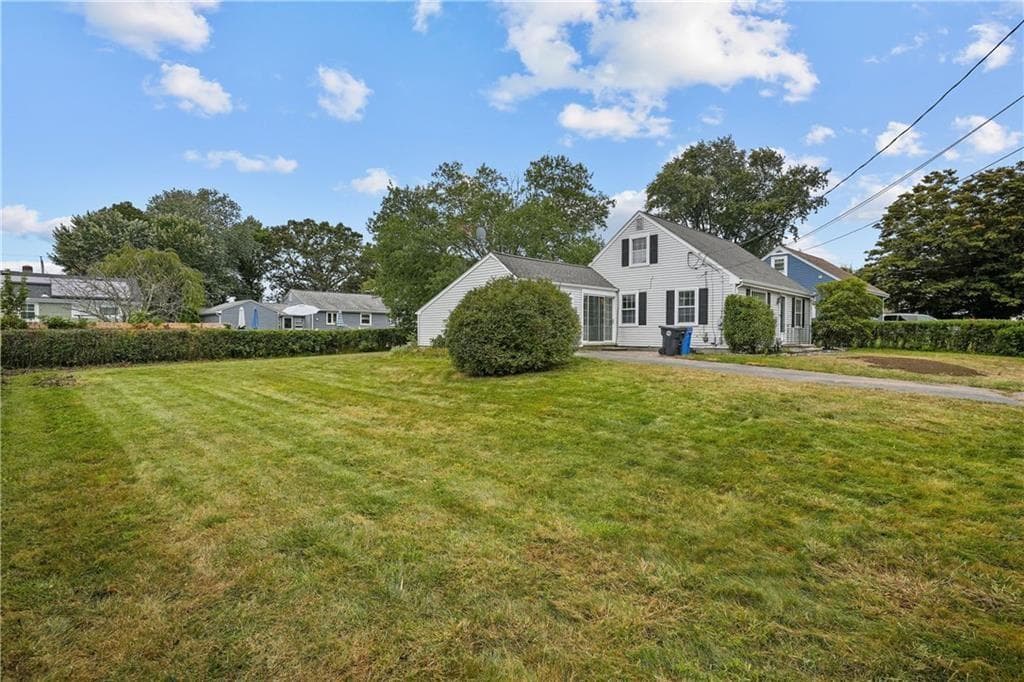Single Family Residence at 43 Duchess Road, Cumberland, photo 24 of 25