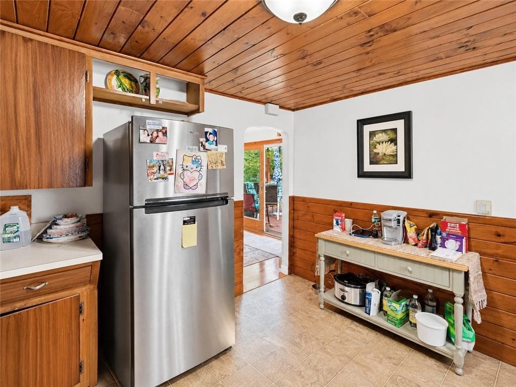 Single Family Residence at 15 Woodland Road, Scituate, photo 8 of 30
