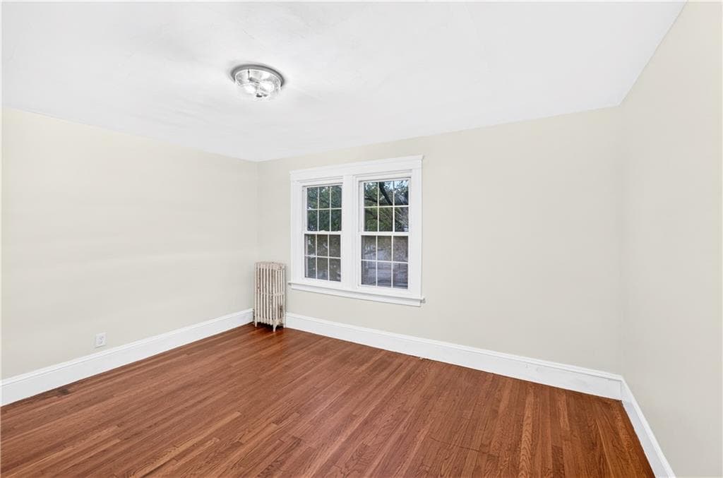 Single Family Residence at 162 Verndale Avenue, Providence, photo 18 of 37