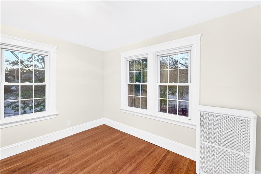 Single Family Residence at 162 Verndale Avenue, Providence, photo 21 of 37