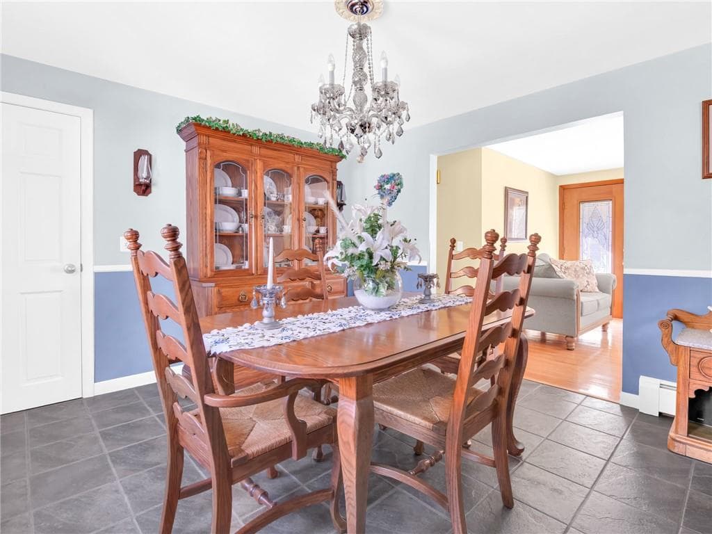 Single Family Residence at 580 Wrentham Road, Bellingham, photo 10 of 38