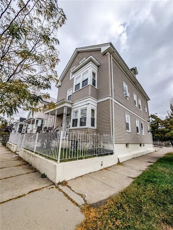236 Vermont Avenue