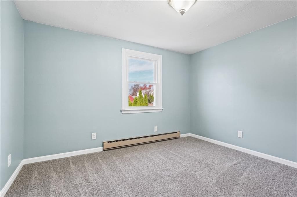 Single Family Residence at 379 Dover Avenue, East Providence, photo 35 of 46