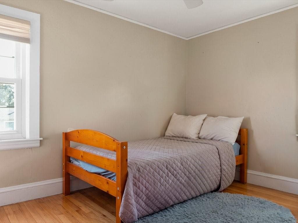 Single Family Residence at 34 Spenstone Avenue, Cranston, photo 16 of 23