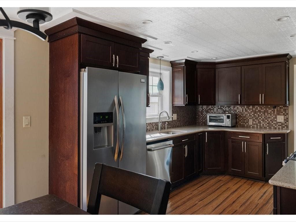 Single Family Residence at 34 Spenstone Avenue, Cranston, photo 12 of 23