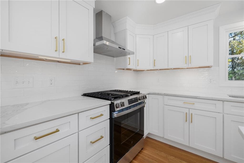 Single Family Residence at 16 Triton Drive, North Kingstown, photo 16 of 47