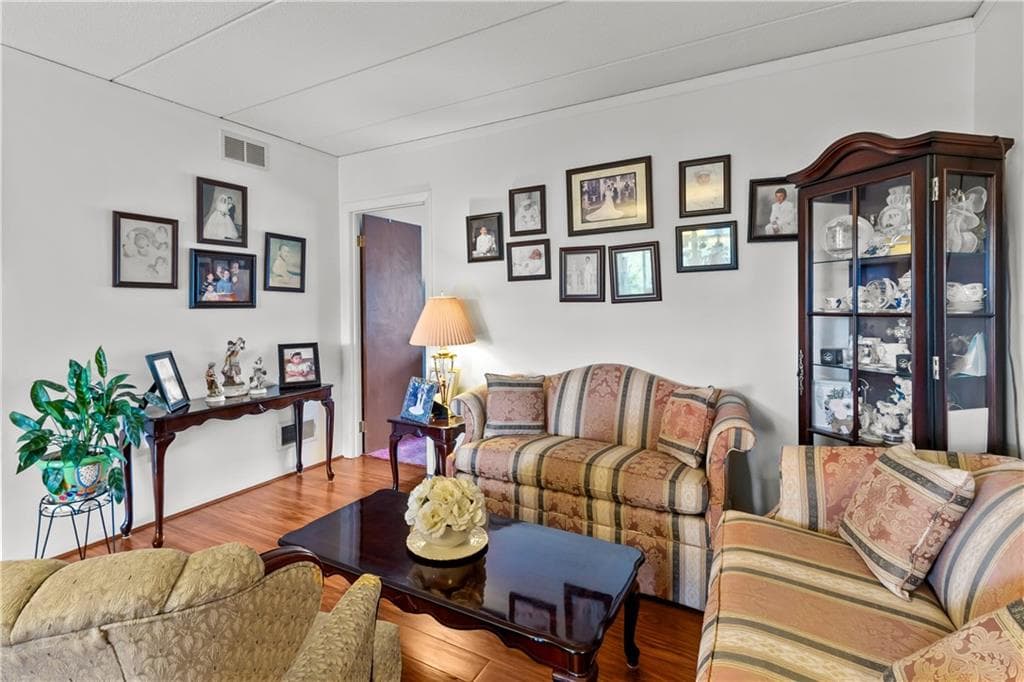 Condominium at 510 Child Street UNIT 105B, Warren, photo 14 of 28