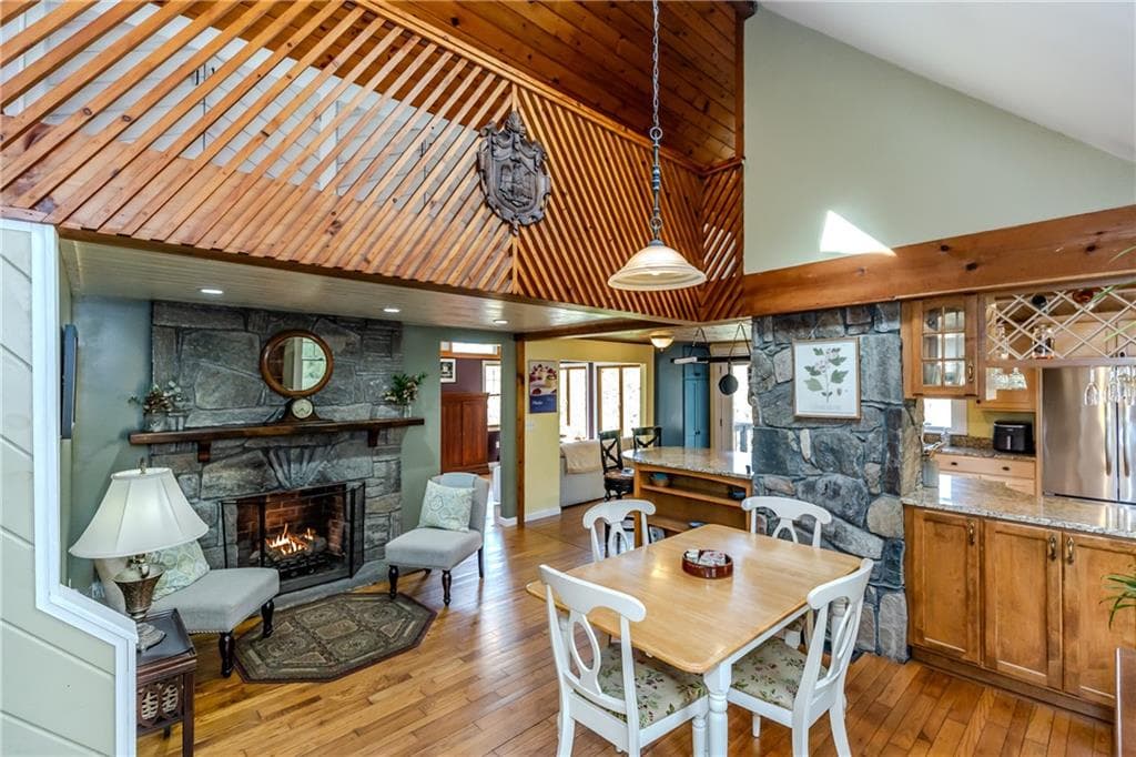 Single Family Residence at 50 Wellstown Road, Hopkinton, photo 9 of 49