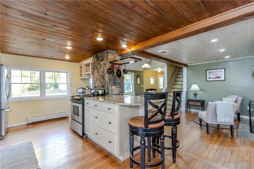 Single Family Residence at 50 Wellstown Road, Hopkinton, photo 10 of 49