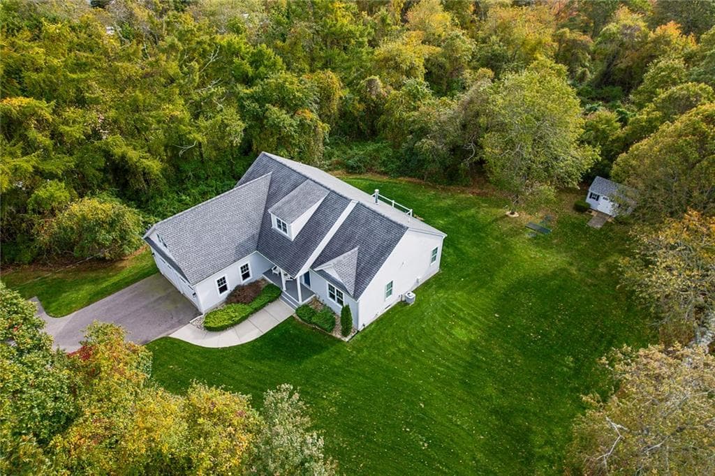 Single Family Residence at 2242 Post Road, South Kingstown, photo 27 of 33