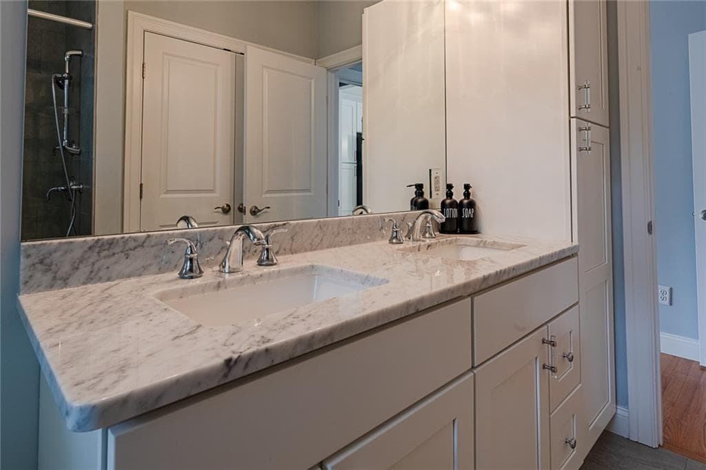 Single Family Residence at 2242 Post Road, South Kingstown, photo 12 of 33