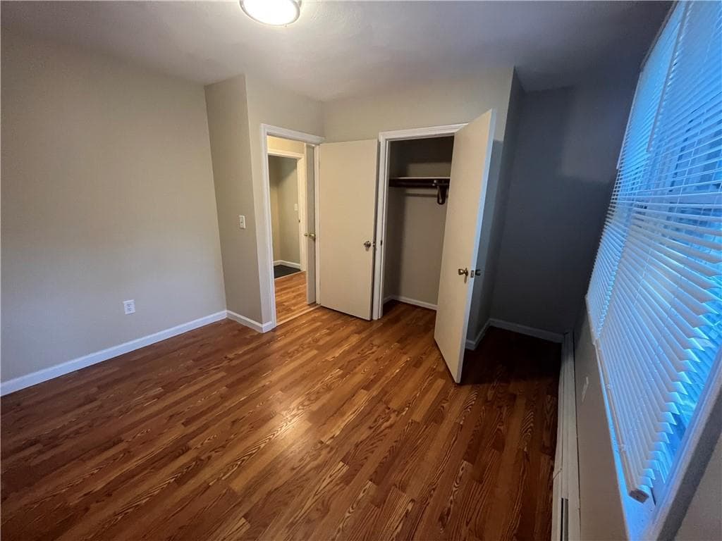 Single Family Residence at 39 Sachem Road, East Providence, photo 13 of 17