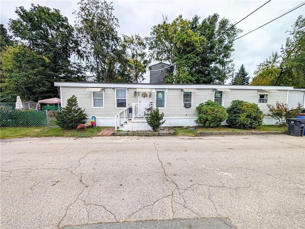 24 Stephanie Drive