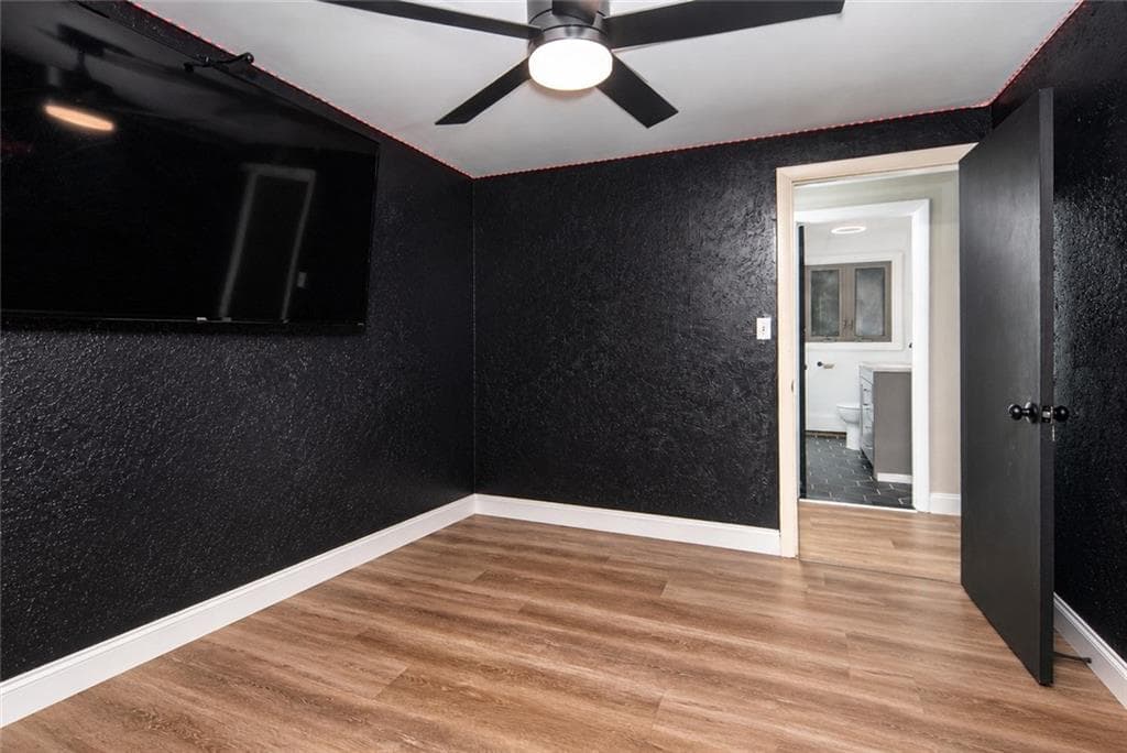 Single Family Residence at 123 Lockhaven Road, Warwick, photo 14 of 26