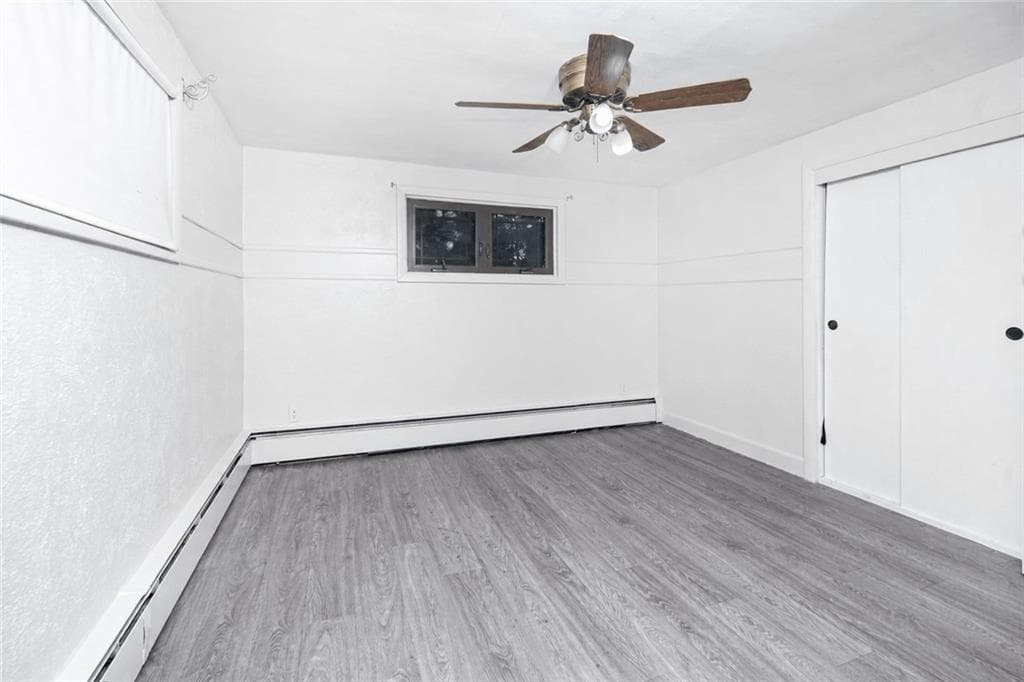 Single Family Residence at 123 Lockhaven Road, Warwick, photo 19 of 26