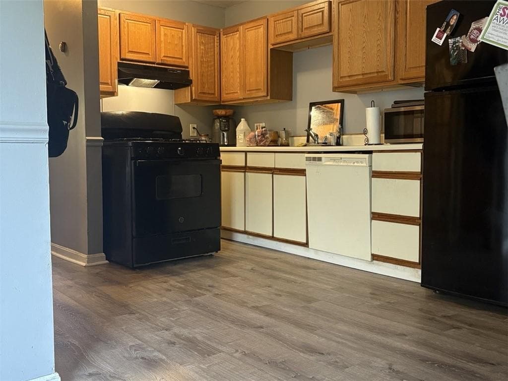 Condominium at 10 Burleigh Street UNIT 4/L, Providence, photo 13 of 34