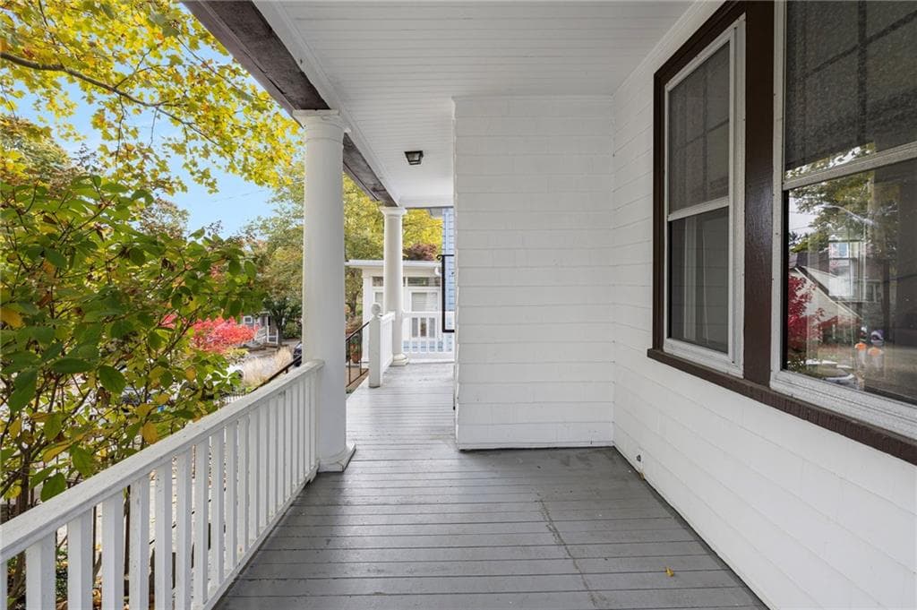 Single Family Residence at 93 Overhill Road, Providence, photo 11 of 41