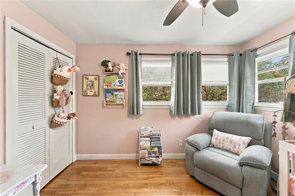 Single Family Residence at 458 Field Hill Road, Scituate, photo 13 of 24