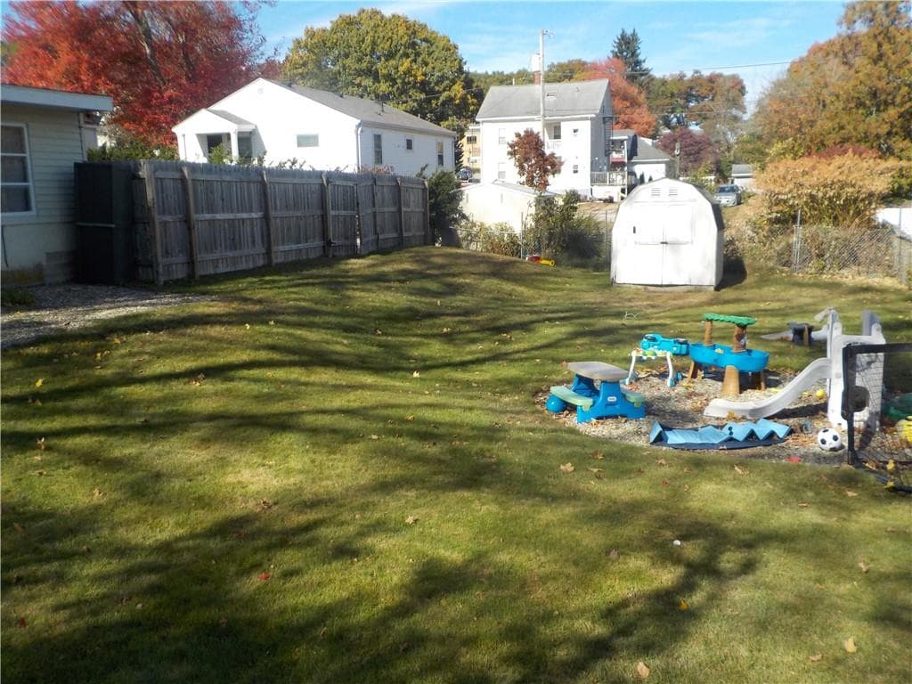 Single Family Residence at 122 Fairfield Avenue, Woonsocket, photo 16 of 20