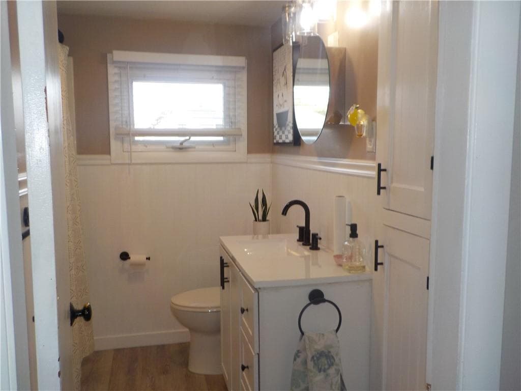 Single Family Residence at 122 Fairfield Avenue, Woonsocket, photo 11 of 20