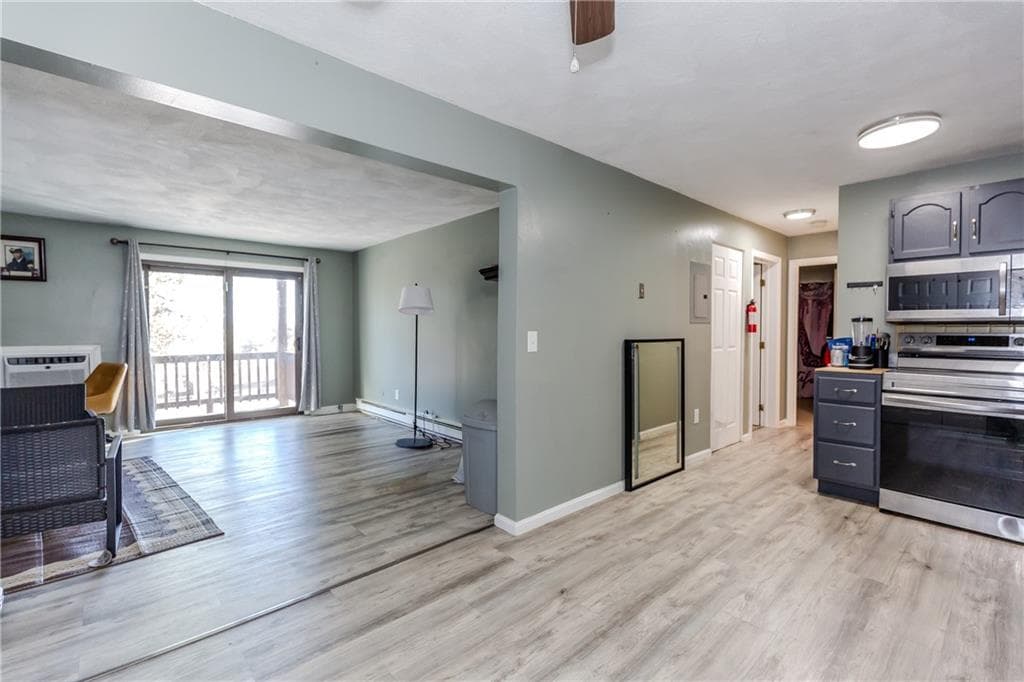 Condominium at 1190 Charles Street, North Providence, photo 15 of 27