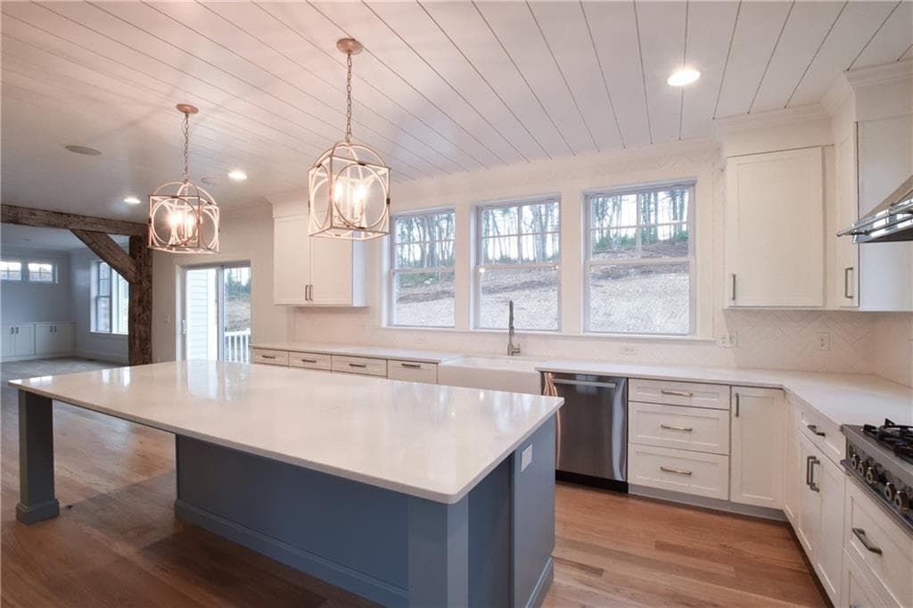 Single Family Residence at 51 2 Eighth Avenue, Warwick, photo 7 of 30