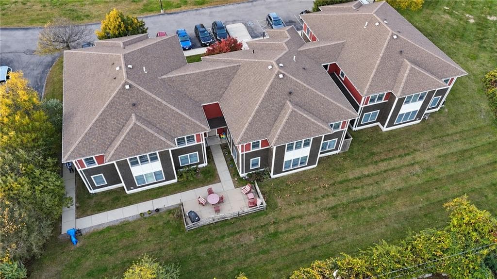 Condominium at 190 Clarke Road UNIT 101, Narragansett, photo 26 of 31