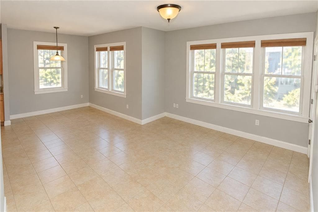 Condominium at 190 Clarke Road UNIT 101, Narragansett, photo 8 of 31