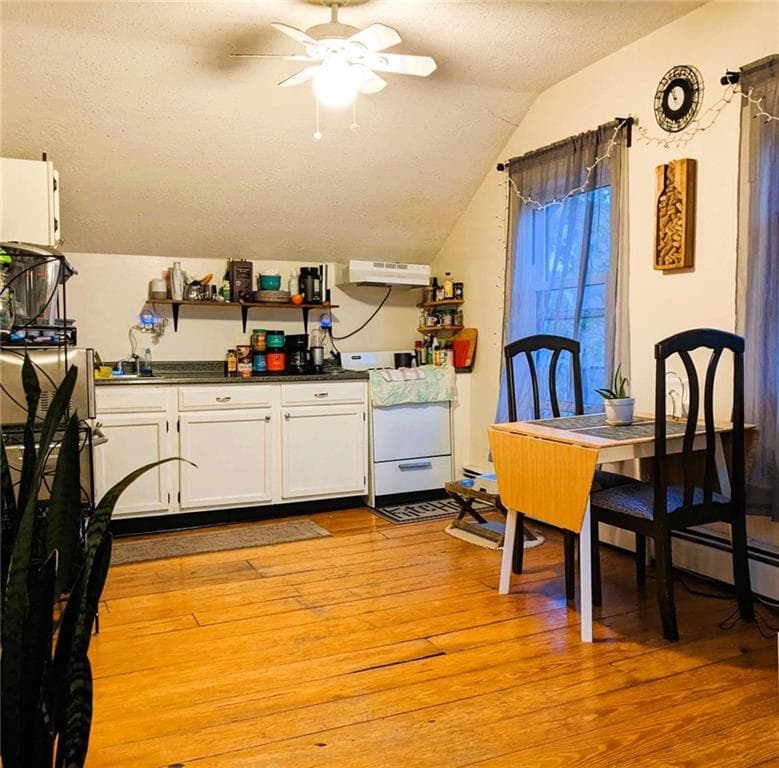 Multi Family at 75 Doyle Avenue, Providence, photo 14 of 20