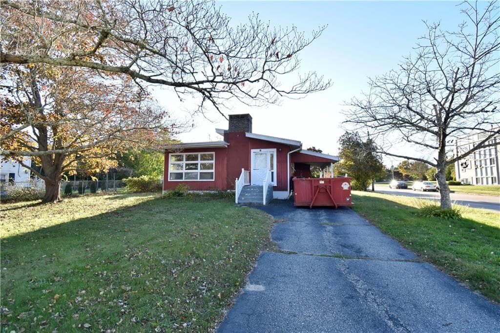 Single Family Residence at 12 Midland Road, Westerly, photo 2 of 4