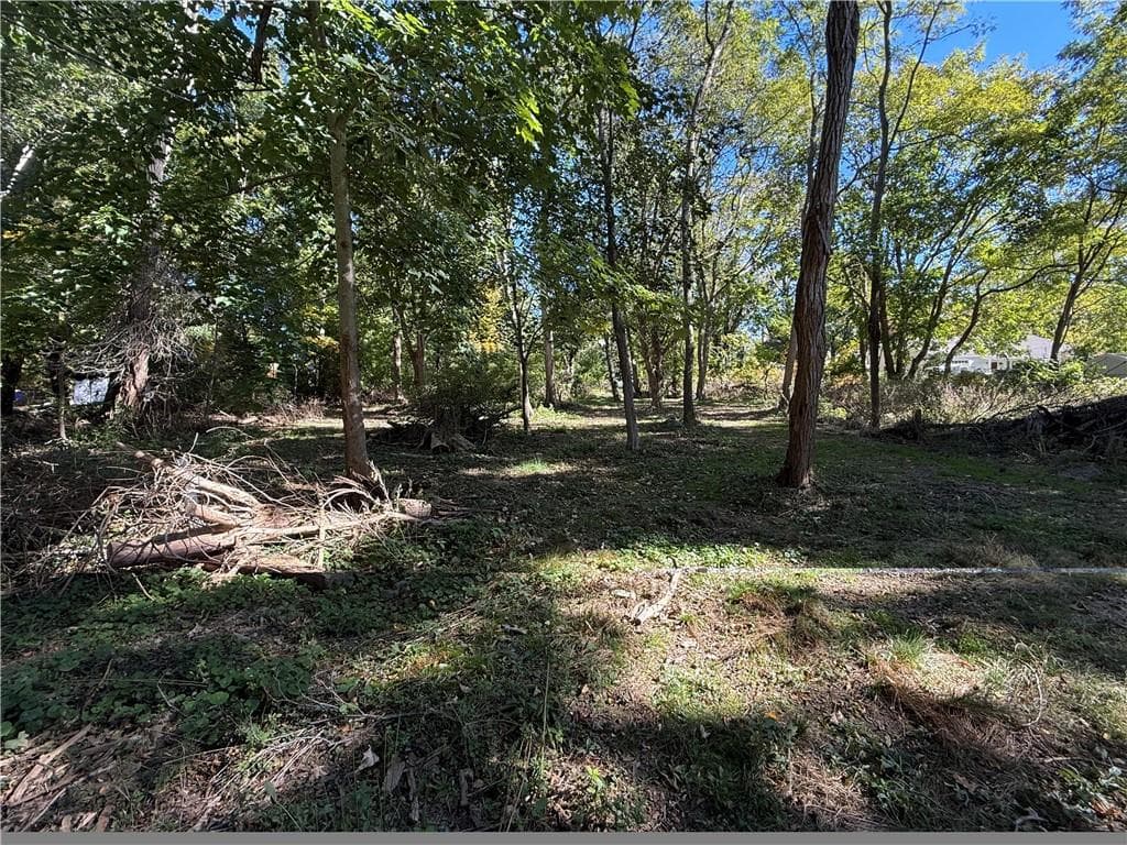 Unimproved Land at 102 Touisset Road, Warren, photo 4 of 5