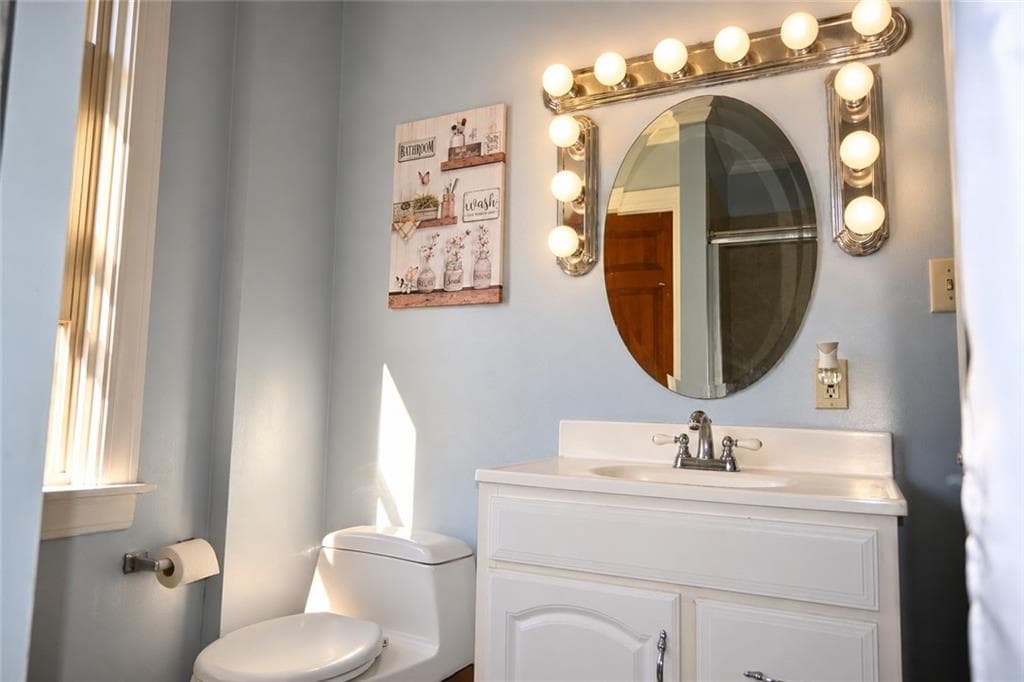 Single Family Residence at 44 What Cheer Avenue, Providence, photo 22 of 29