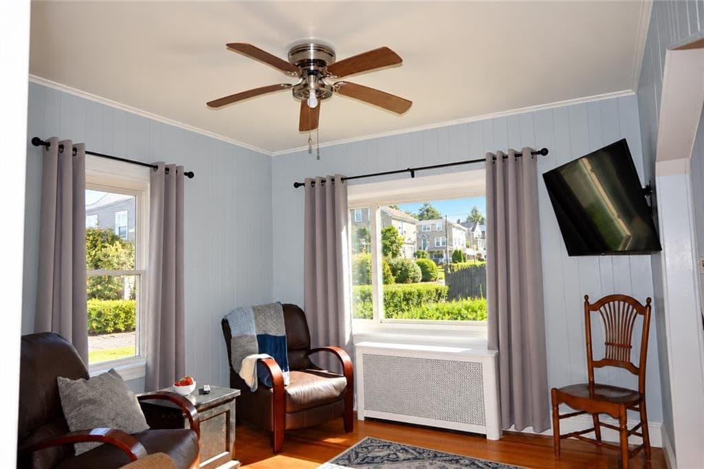 Single Family Residence at 44 What Cheer Avenue, Providence, photo 5 of 29