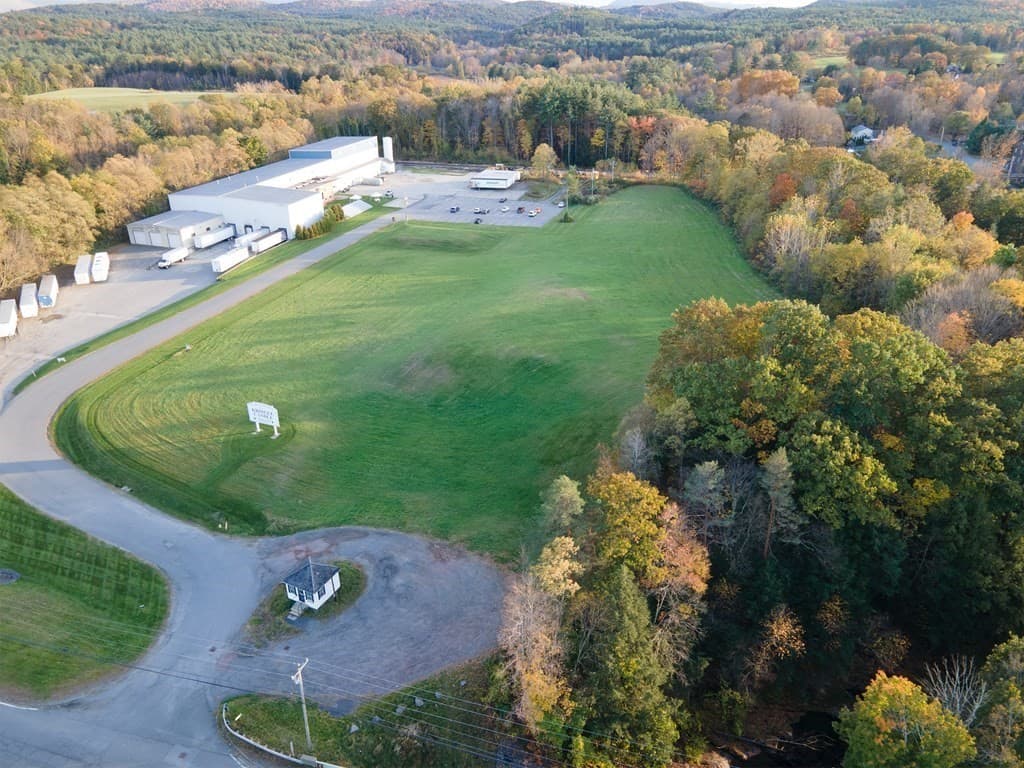 Commercial at 1 Northfield Rd, Bernardston MA 01337, photo 3 of 7