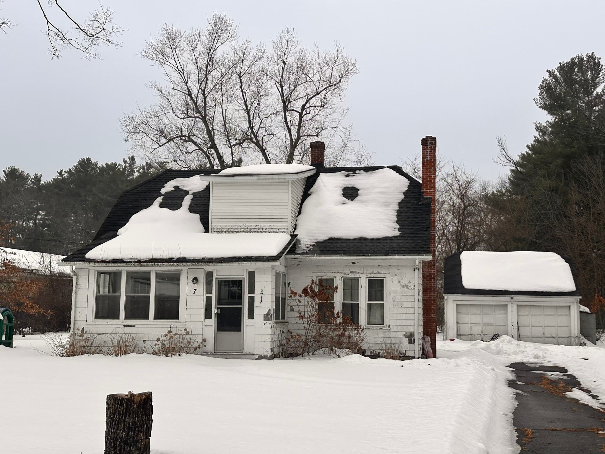 Commercial Sale at 214 Feeding Hills Rd, Southwick MA 01077, photo 7 of 18