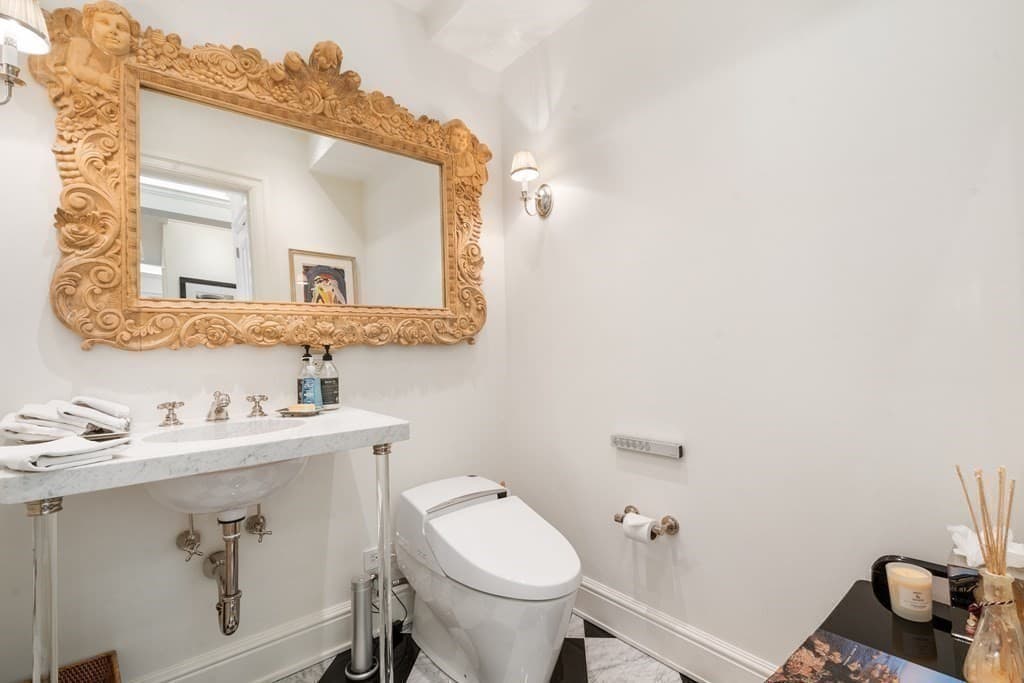 Condominium at 2 Avery Street, Boston MA 02111, photo 12 of 35