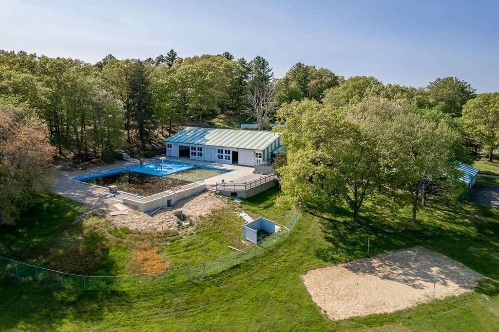 Commercial Sale at 20 Bare Hill Rd, Groveland MA 01834, photo 22 of 33