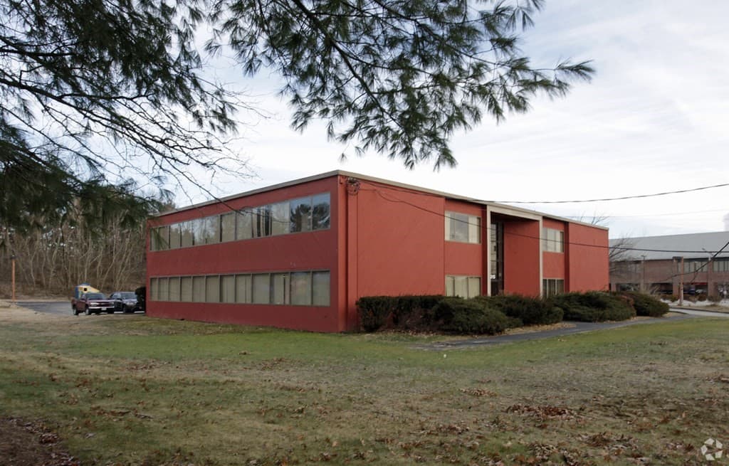 315 Littleton Rd, Chelmsford MA 01824