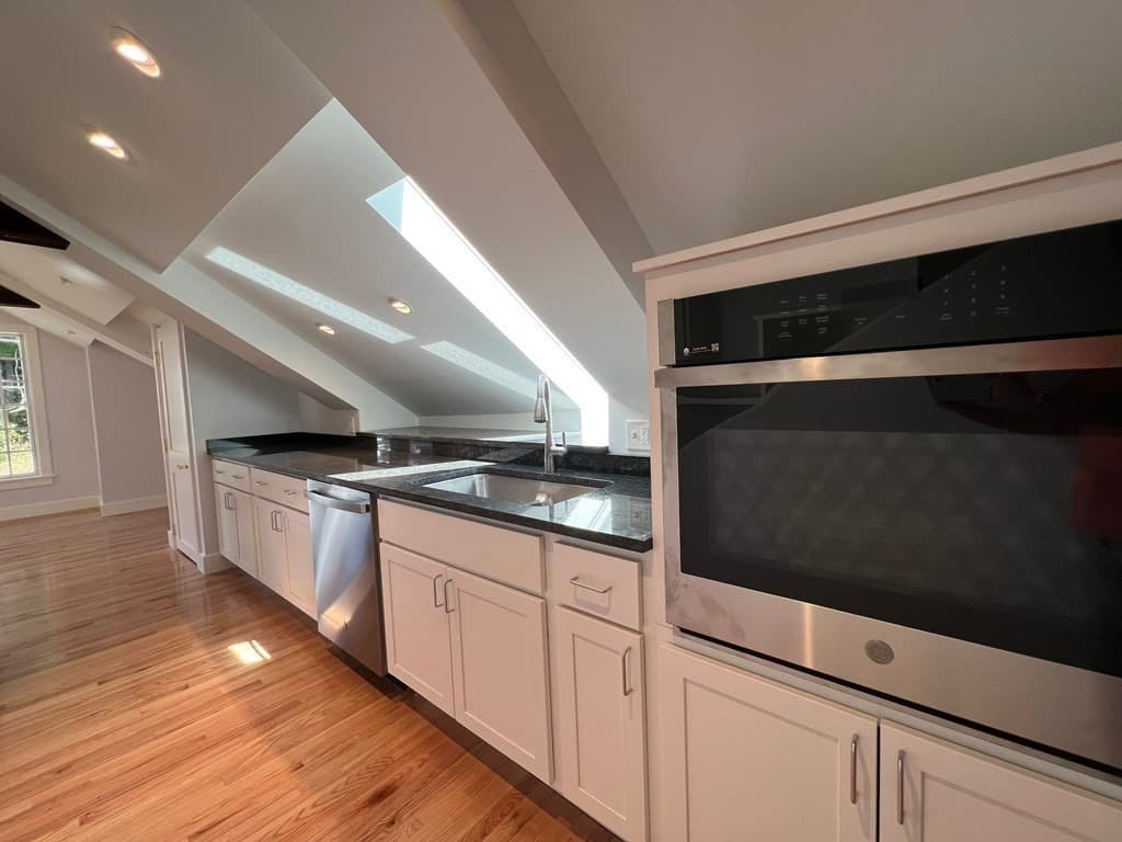 Condominium at 10 Deerfield Ave # 2, Shelburne MA 01370, Shelburne, photo 5 of 25