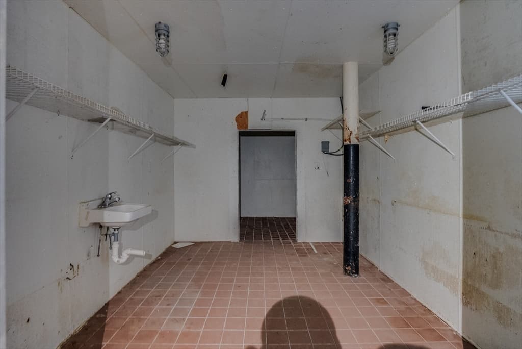 567-573 Dwight St, Holyoke MA 01040 photo 4