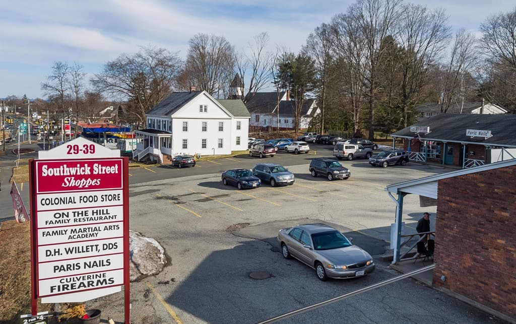 23-39 Southwick St, Agawam MA 01030